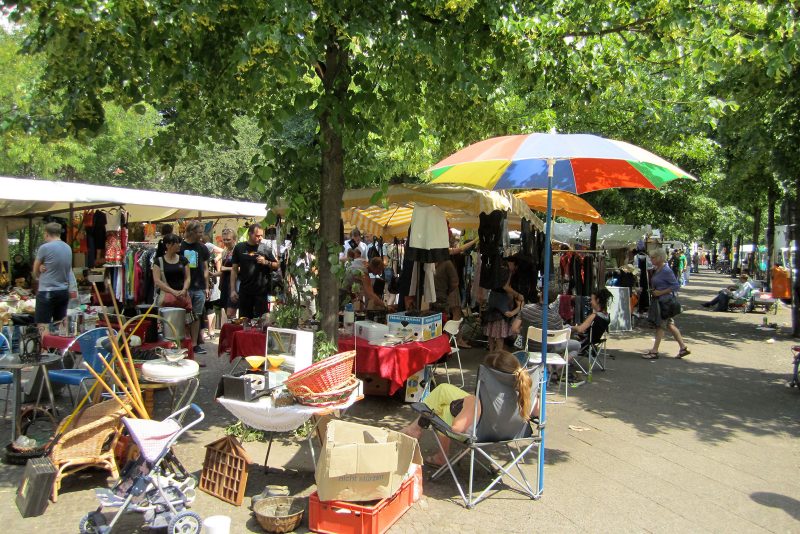 Vlooienmarkt op Boxhagener Platz