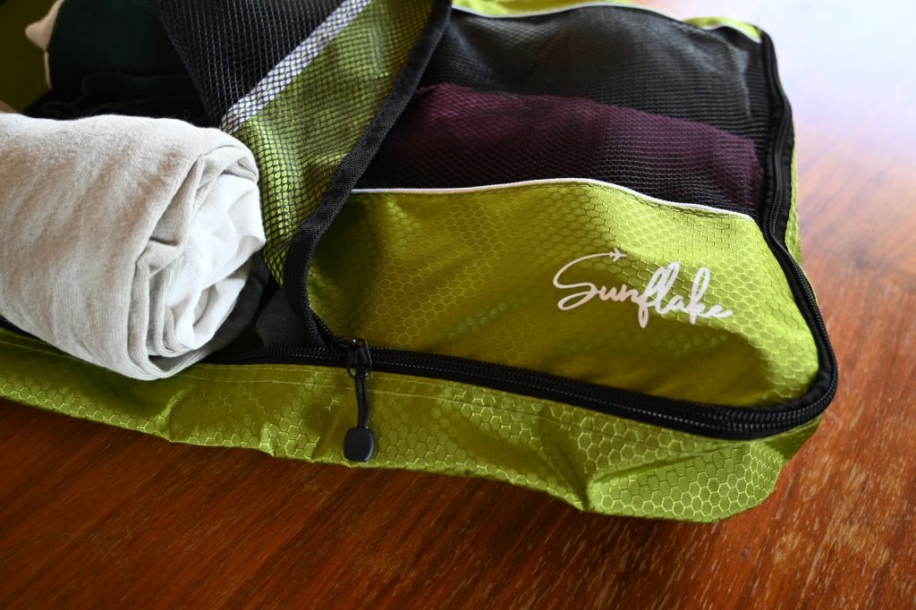 Sunflake packing cubes